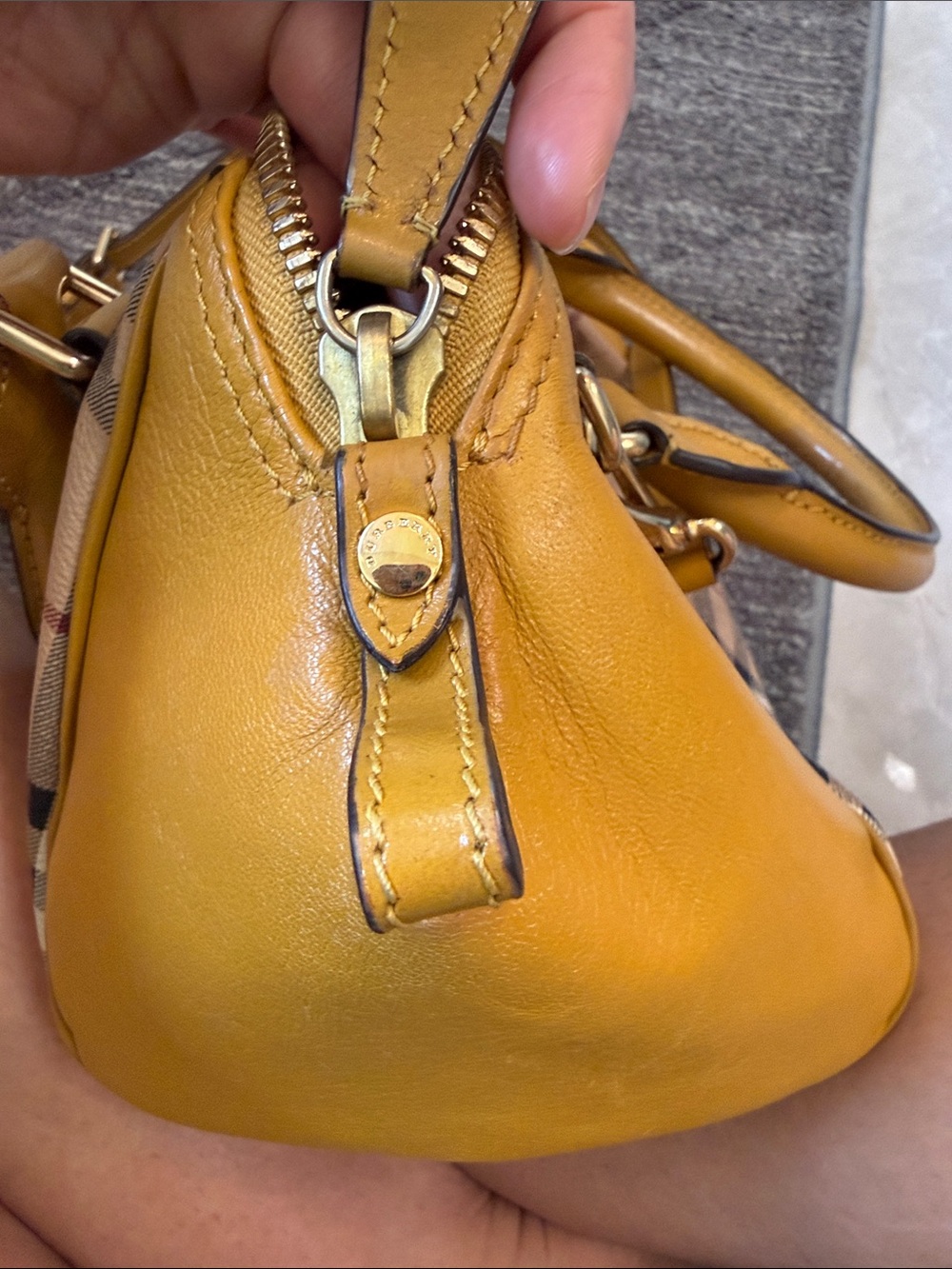 Burberry Mustard Yellow Check Satchel Bag Authentic in very good condition - Picture 6 of 15